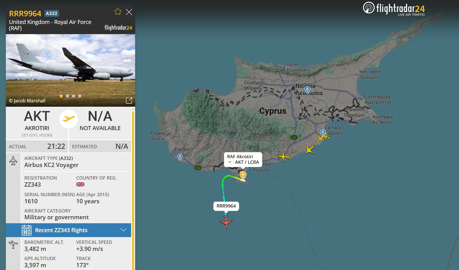 تتبع طيران إمداد بالوقود بريطاني